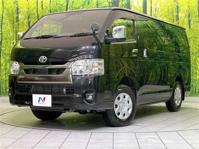 Toyota Hiace Van 2025 — фото 1, купить с доставкой в Москву