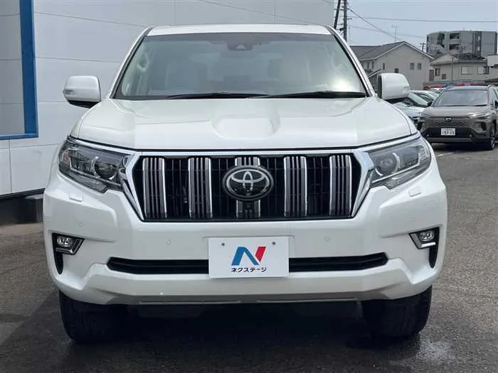 Toyota Land Cruiser Prado 2023 — миниатюра 3