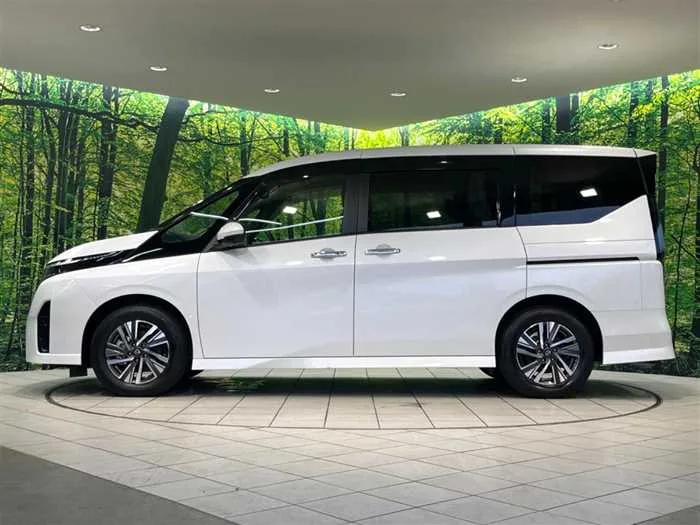 Nissan Serena 2023 — миниатюра 5