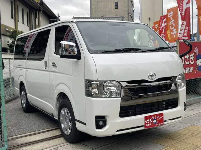 Toyota Hiace Van 2024 — миниатюра 3
