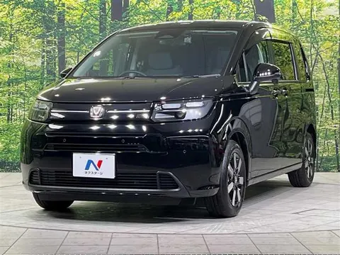 Honda Freed 2025 купить в Москве