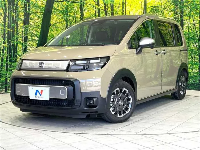 Honda Freed 2025 — фото 1, купить с доставкой в Москву