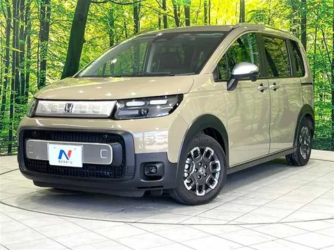 Honda Freed 2025 купить в Москве