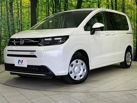 Honda Freed 2025 купить в Москве
