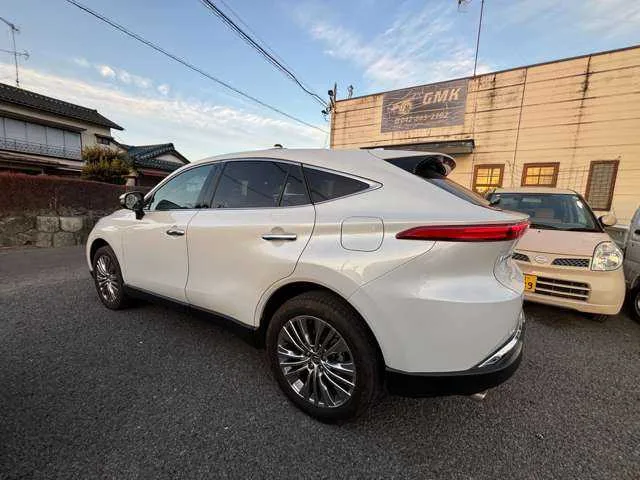 Toyota Harrier 2023 — миниатюра 4