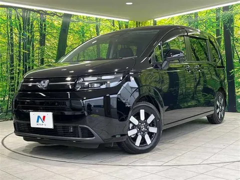 Honda Freed 2025 купить в Москве