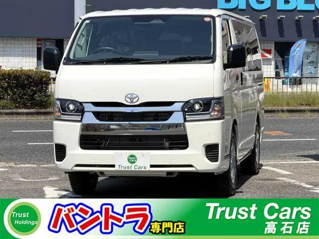 Toyota Hiace Van 2026 — фото 1, купить с доставкой в Москву