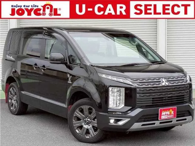 Mitsubishi Delica D:5 2023 — фото 1, купить с доставкой в Москву
