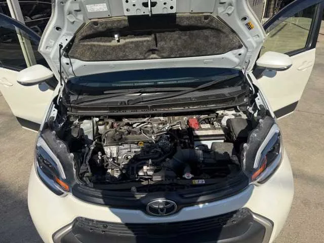 Toyota Sienta 2022 — миниатюра 4
