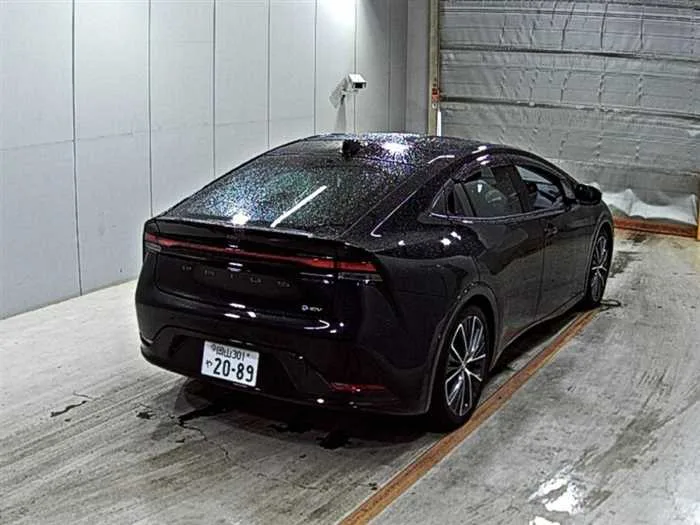 Toyota Prius 2025 — миниатюра 2