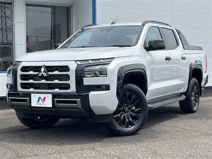 Mitsubishi Triton 2025 — фото 1, купить с доставкой в Москву