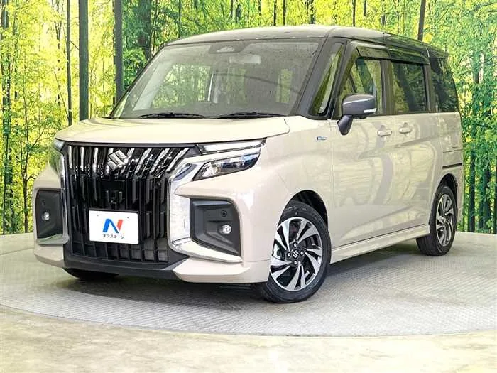 Suzuki Solio Bandit 2025 — фото 1, купить с доставкой в Москву