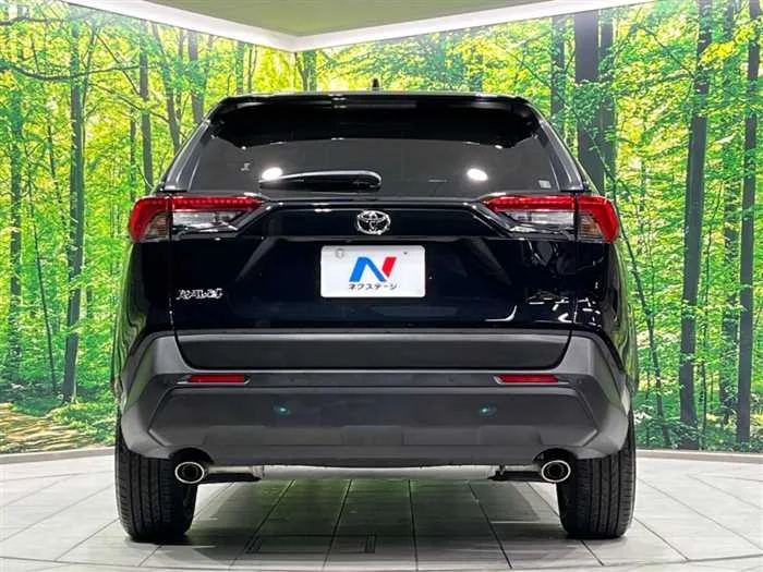 Toyota RAV4 2022 — миниатюра 3