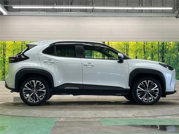 Toyota Yaris Cross 2023 — миниатюра 5