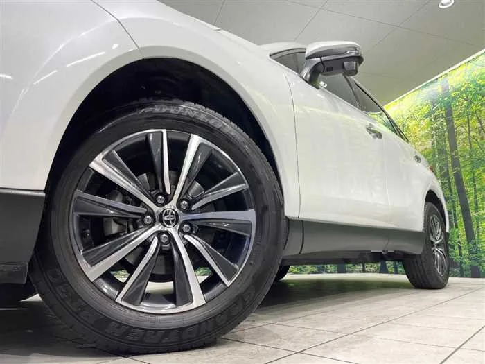 Toyota Harrier 2023 — миниатюра 2