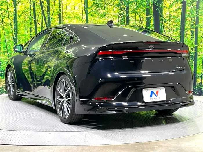 Toyota Prius 2023 — миниатюра 5