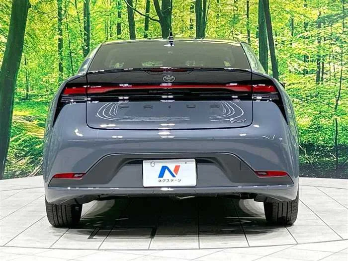 Toyota Prius 2025 — миниатюра 3