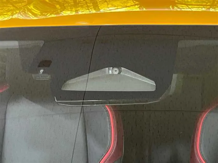 Toyota Prius 2023 — миниатюра 2