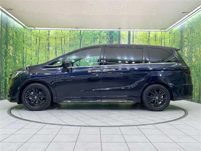 Honda Odyssey Hybrid 2023 — миниатюра 5