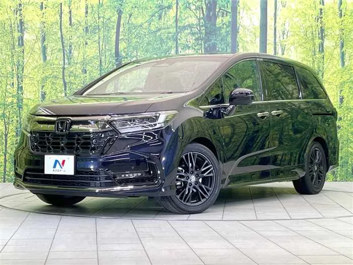 Honda Odyssey Hybrid 2023 — фото 1, купить с доставкой в Москву