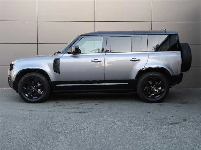 Land Rover Defender 2023 — миниатюра 2