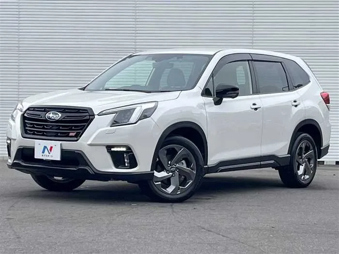 Subaru Forester 2023 — фото 1, купить с доставкой в Москву