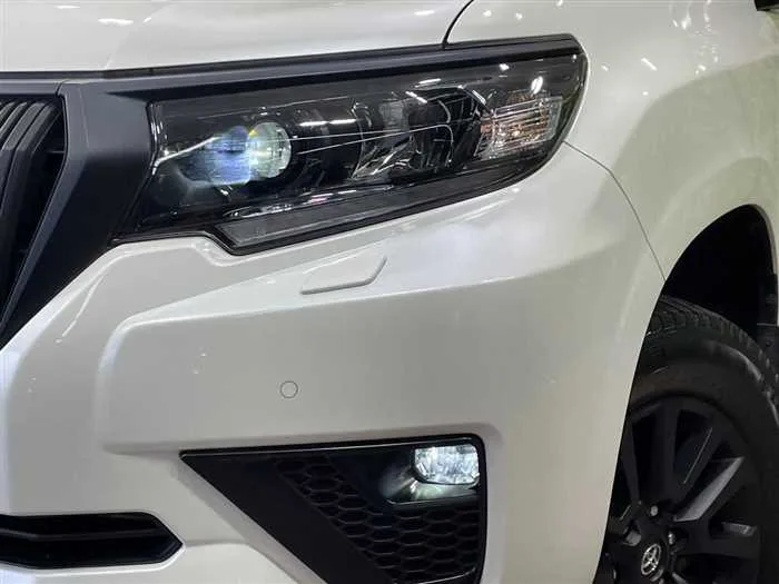 Toyota Land Cruiser Prado 2022 — миниатюра 3