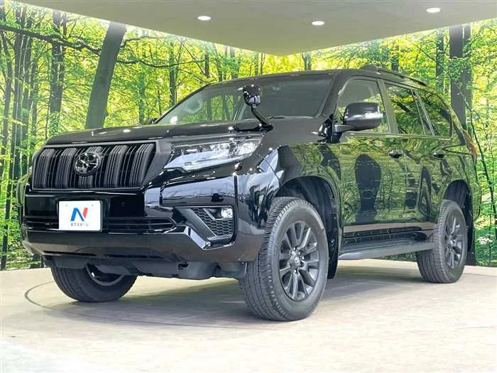 Toyota Land Cruiser Prado 2023 — миниатюра 2