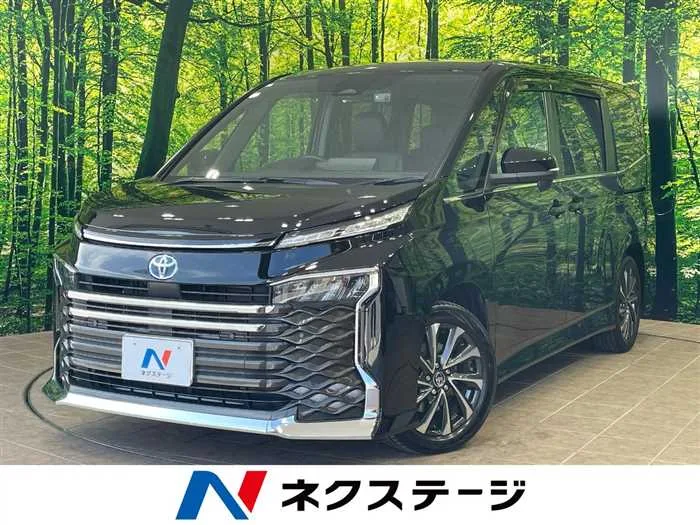 Toyota Voxy 2023 — миниатюра 4
