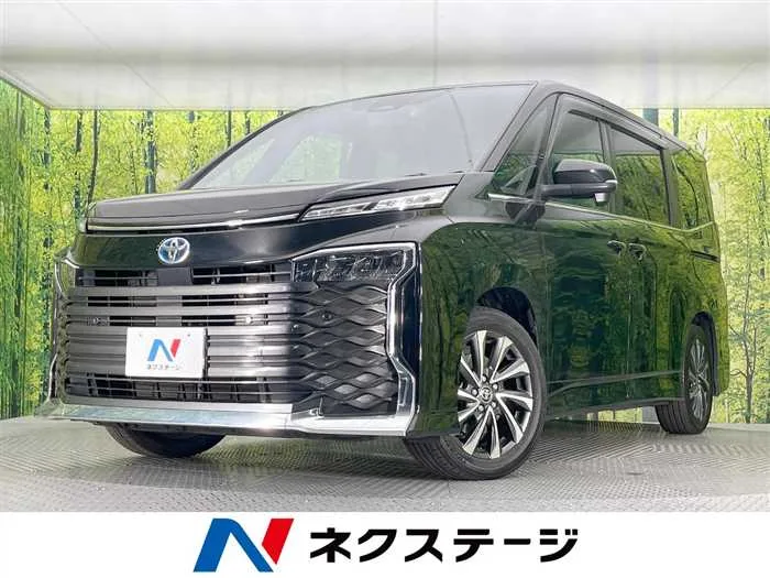 Toyota Voxy 2023 — миниатюра 4