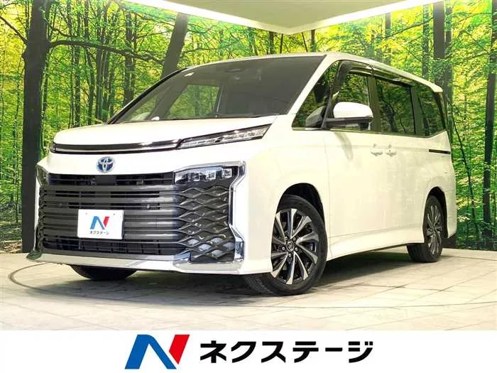 Toyota Voxy 2023 — миниатюра 4