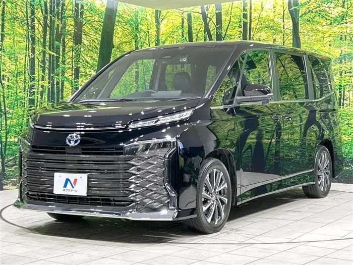 Toyota Voxy 2024 — миниатюра 5