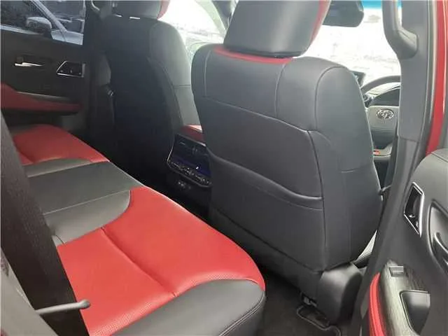 Toyota Land Cruiser GRSport 2023 — миниатюра 3