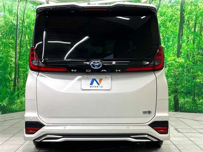 Toyota Noah 2024 — миниатюра 3