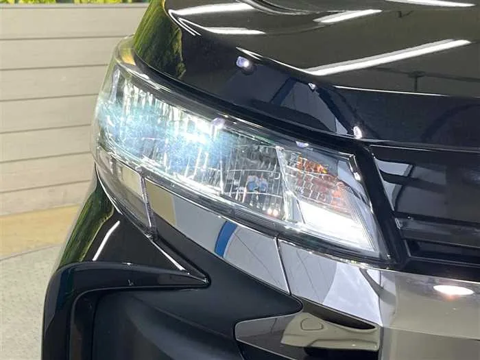 Toyota Noah 2024 — миниатюра 5