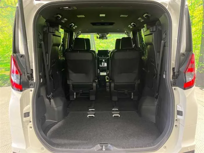 Toyota Noah 2024 — миниатюра 5