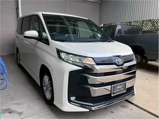 Toyota Noah S-G8 2022 — миниатюра 2