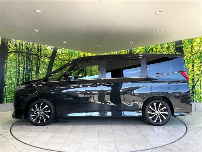 Toyota Noah 2025 — миниатюра 5