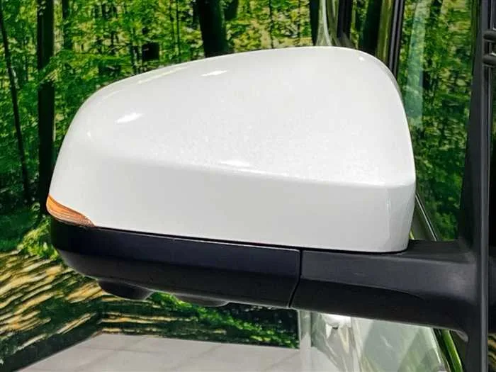 Toyota Voxy 2023 — миниатюра 5