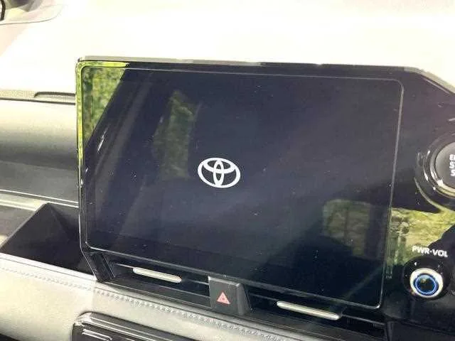 Toyota Voxy 2024 — миниатюра 4