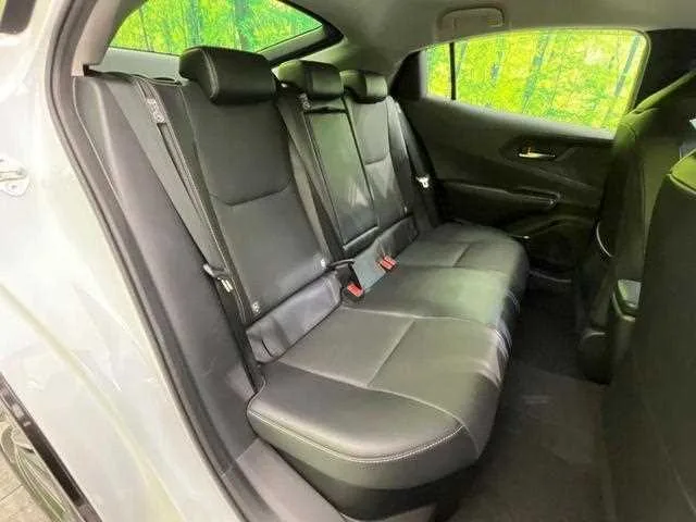 Toyota Prius 2023 — миниатюра 3
