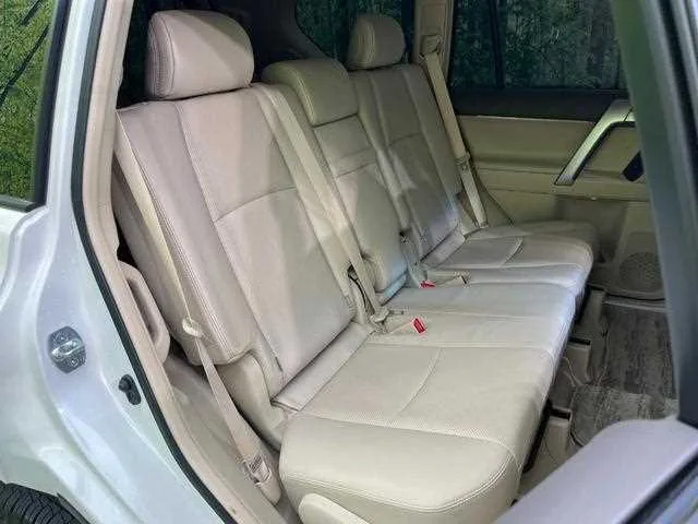 Toyota Land Cruiser Prado 2023 — миниатюра 3