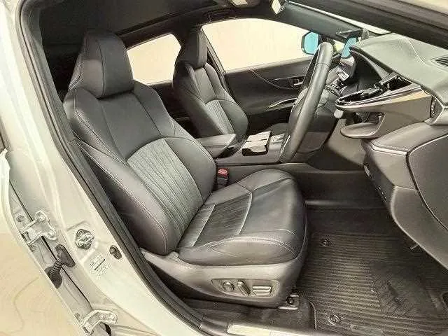 Toyota Harrier Hybrid Z 2023 — миниатюра 2