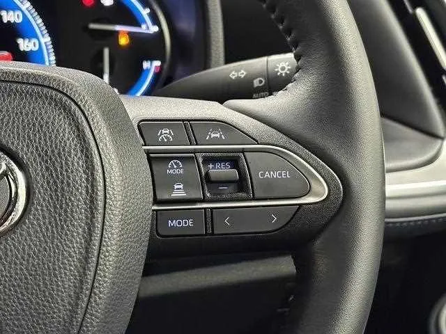 Toyota Voxy 2023 — миниатюра 5