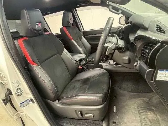 Toyota Hilux ZGR SPORT 2023 — миниатюра 2