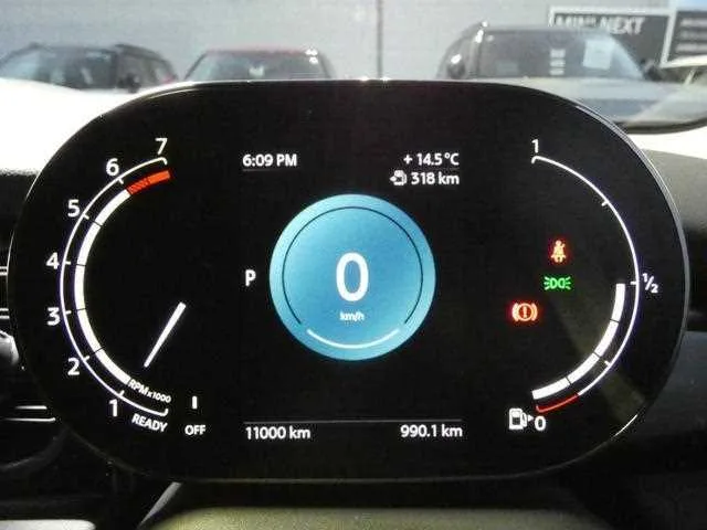 BMW MINI 2023 — миниатюра 4