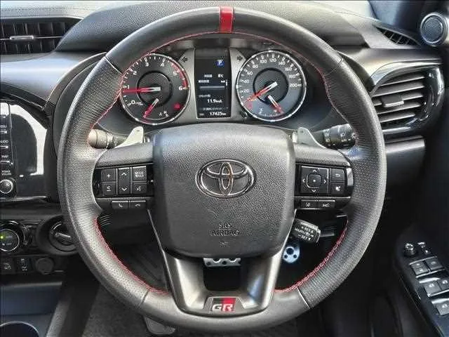 Toyota Hilux ZGR SPORT 2023 — миниатюра 2