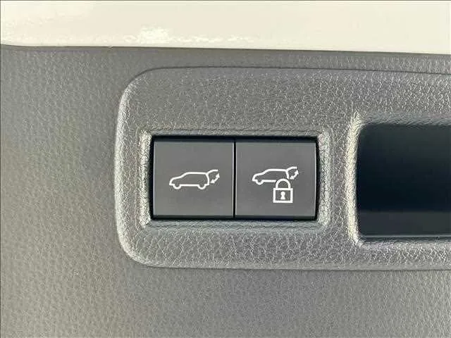 Toyota Harrier Hybrid Z 2024 — миниатюра 3