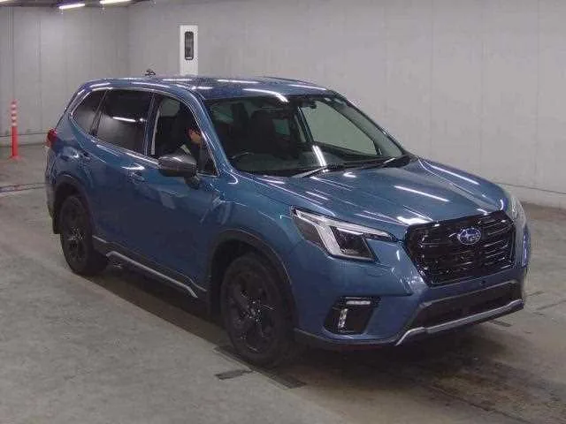 Subaru Forester 2022 — фото 1, купить с доставкой в Москву