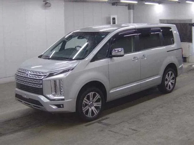 Mitsubishi Delica D:5 2024 — миниатюра 5